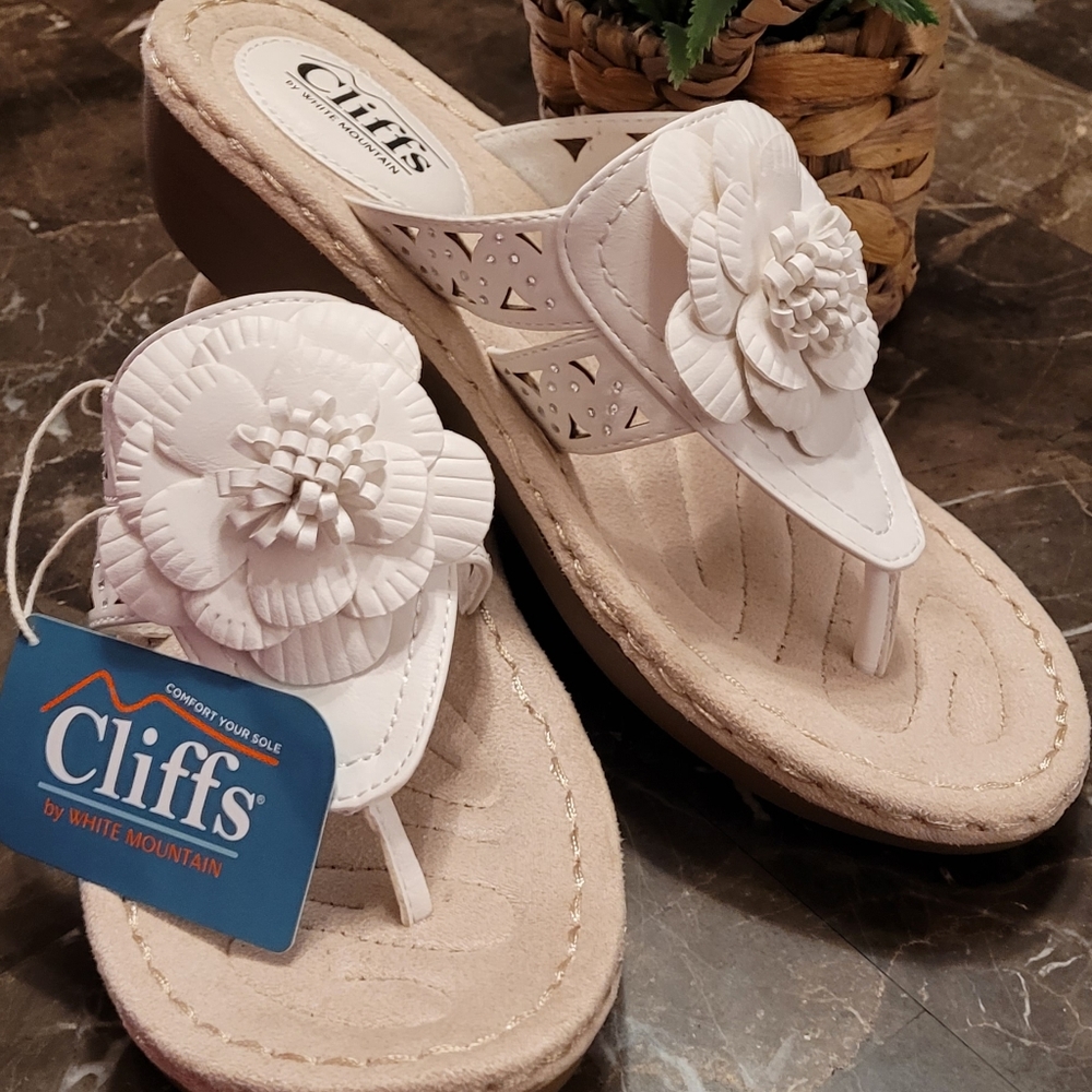 Cliffs White Sandals